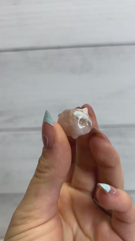 Flower Agate Pig Carving